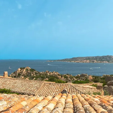 Punta Sardegna Villa